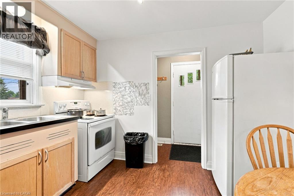 299 West 5th Street Property Photo 13