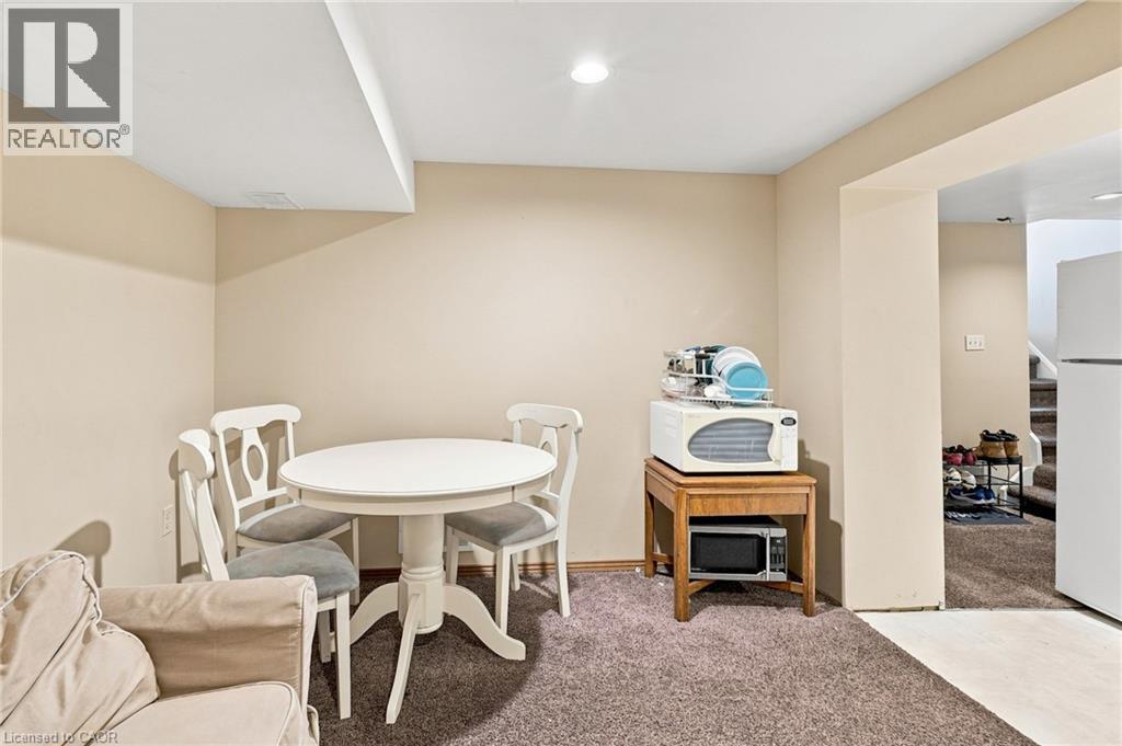 299 West 5th Street Property Photo 25