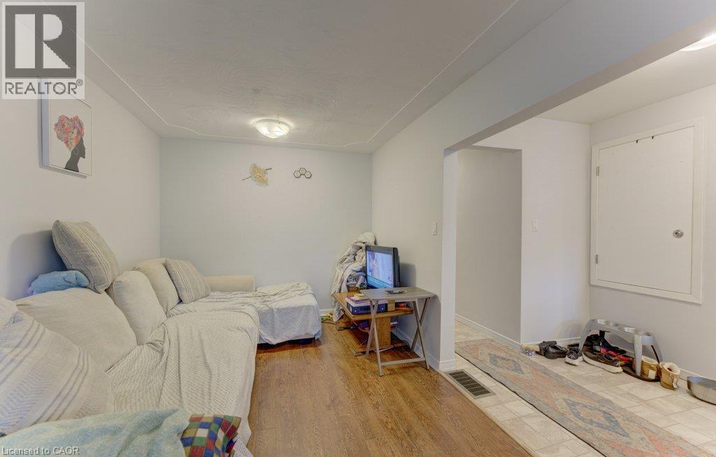 174 Glen Road Property Photo 6