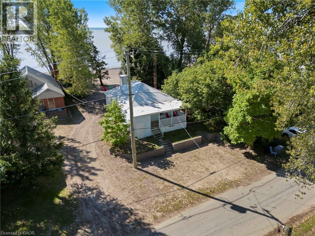 37 Woodstock Avenue Property Photo 3