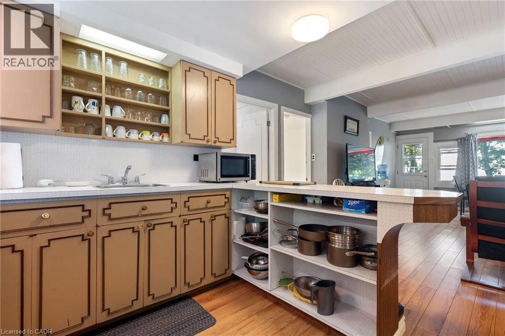 37 Woodstock Avenue Property Photo 6