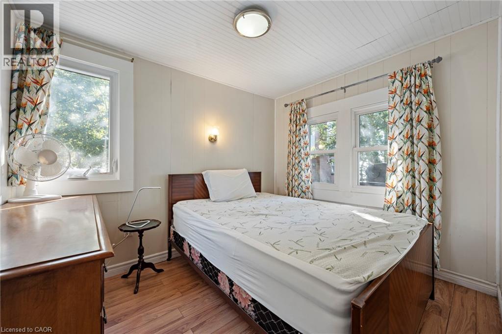 37 Woodstock Avenue Property Photo 15