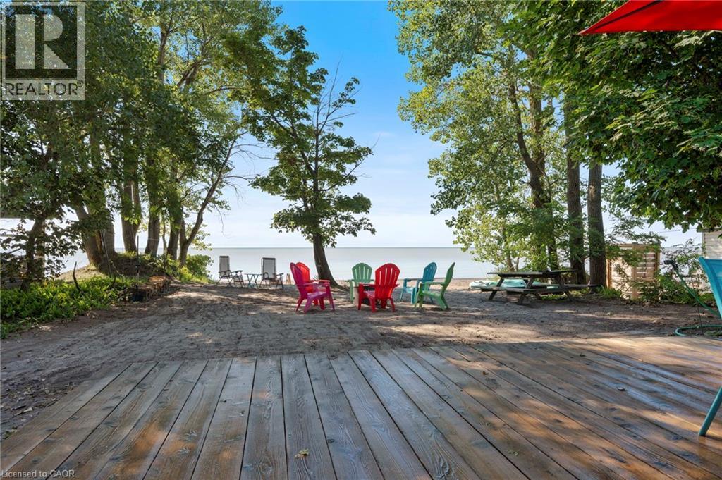 37 Woodstock Avenue Property Photo 24