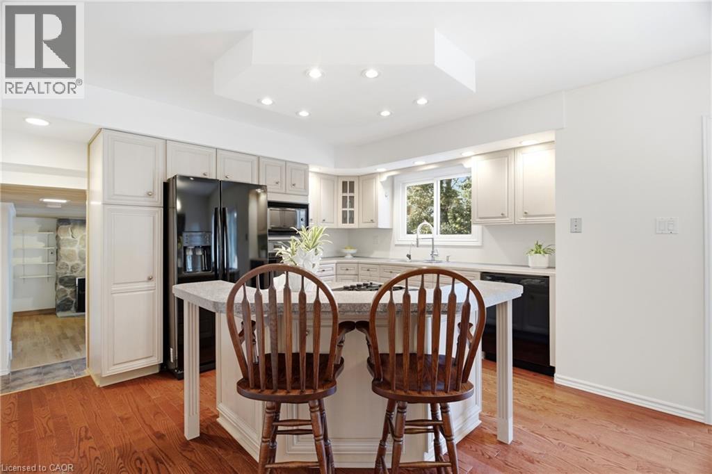 25 Alice Crescent Property Photo 14