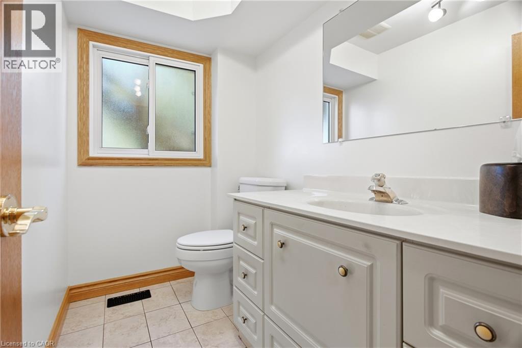 25 Alice Crescent Property Photo 19