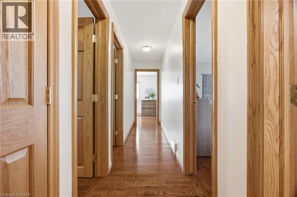 25 Alice Crescent Property Photo 20