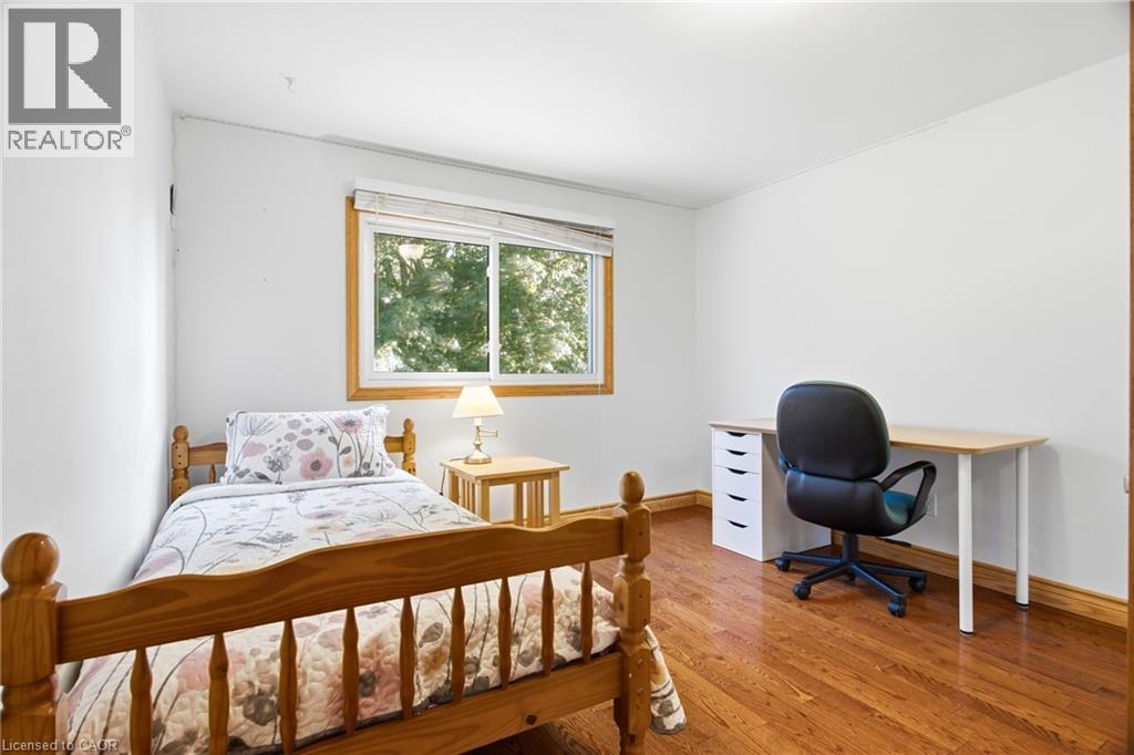 25 Alice Crescent Property Photo 25