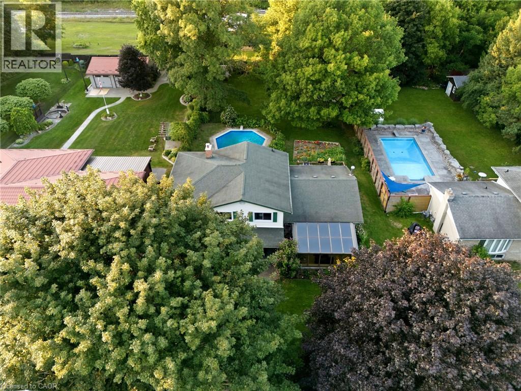 25 Alice Crescent Property Photo 39