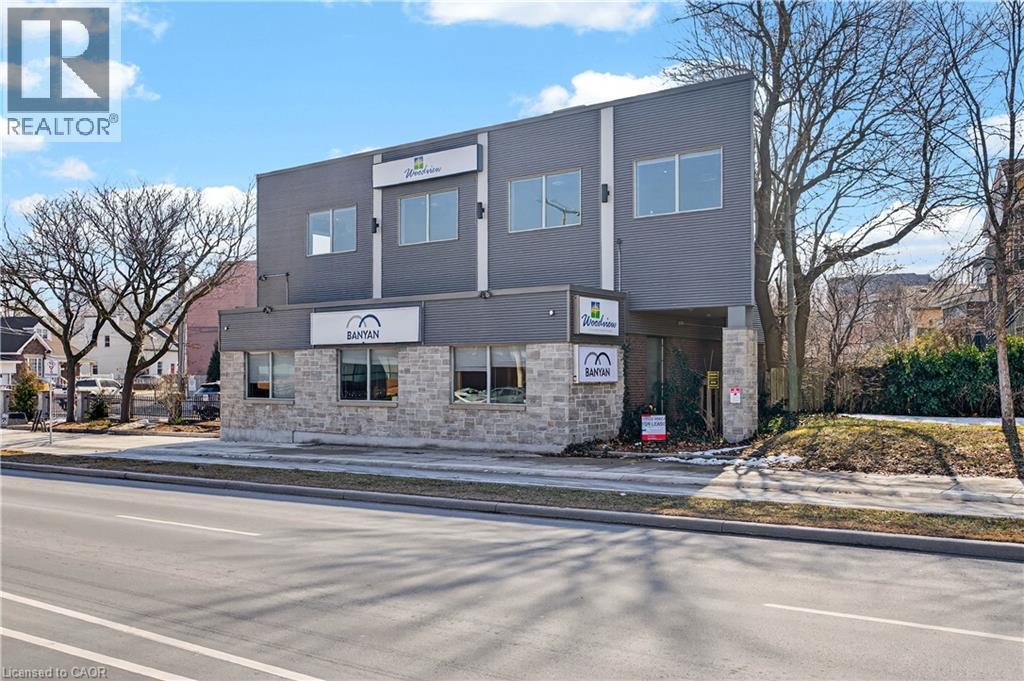 435 York Boulevard Unit# Upper Floor Units Property Photo 36
