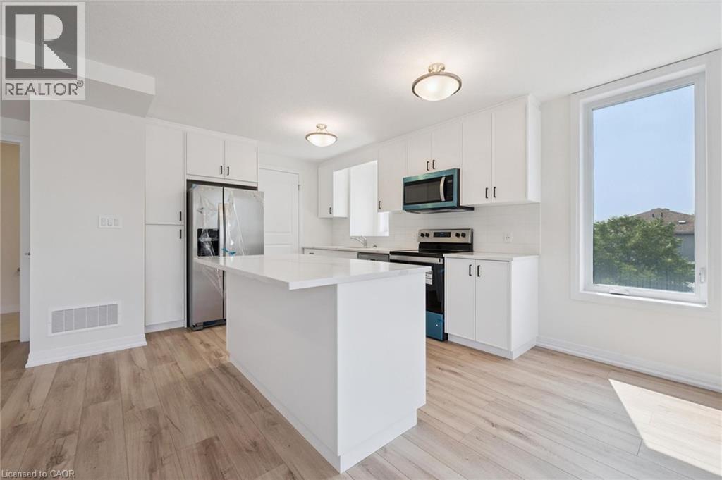 525 Erinbrook Drive Unit# B047 Property Photo 15