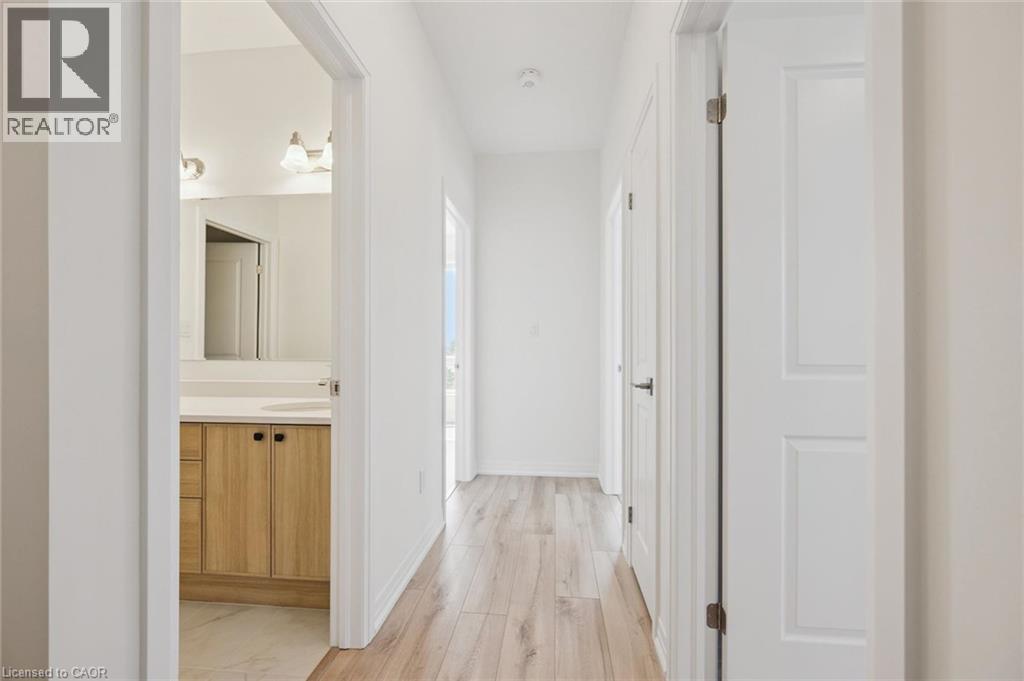 525 Erinbrook Drive Unit# B047 Property Photo 33