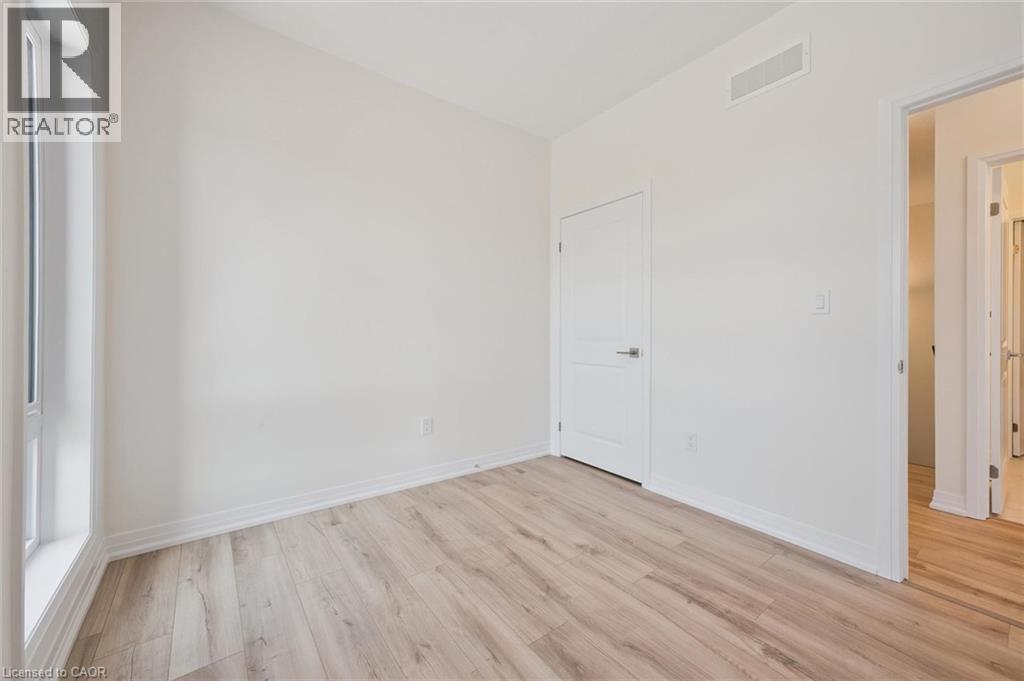 525 Erinbrook Drive Unit# B047 Property Photo 36