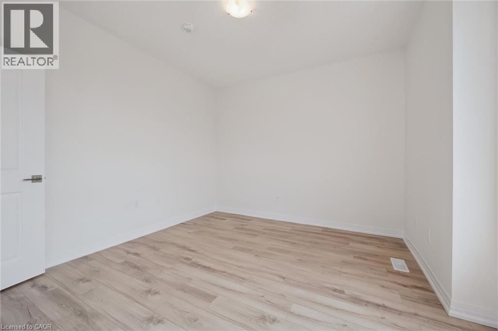 525 Erinbrook Drive Unit# B047 Property Photo 38