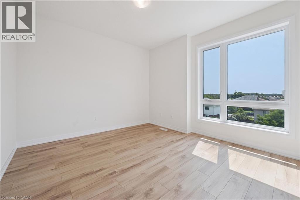 525 Erinbrook Drive Unit# B047 Property Photo 39