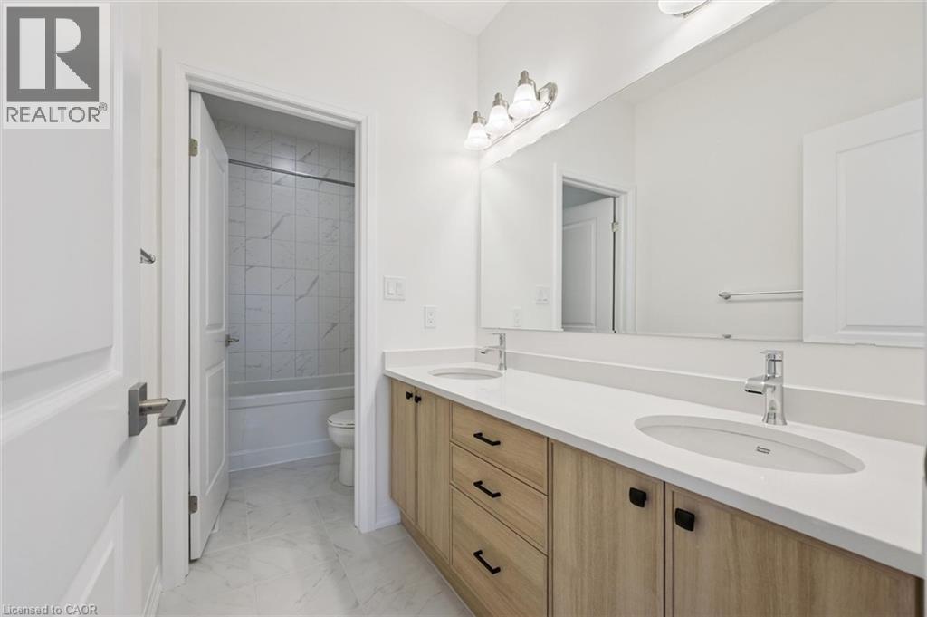 525 Erinbrook Drive Unit# B047 Property Photo 46