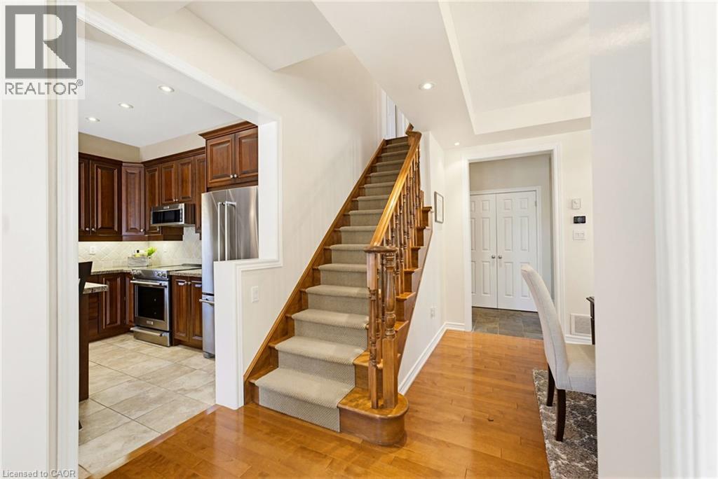 3082 Ingleton Lane Property Photo 10