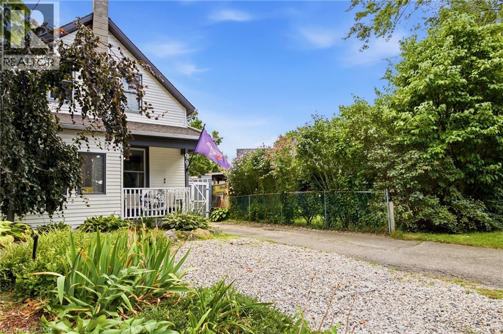 99 Dufferin Street Property Photo 1