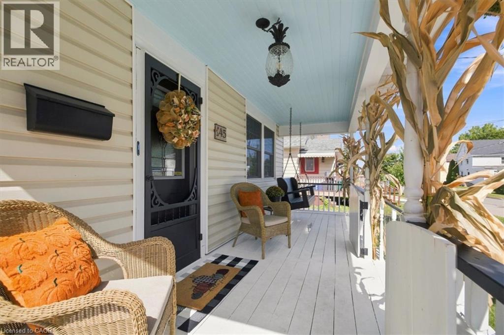 45 Rodman Street Property Photo 6