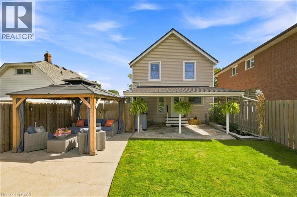 45 Rodman Street Property Photo 36