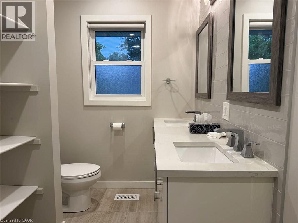 175 West 27th Street Unit# Main Floor Property Photo 5