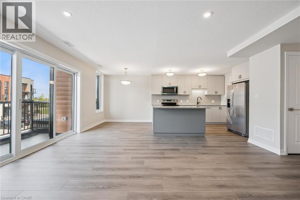 525 Erinbrook Drive Unit# B046 Property Photo 8