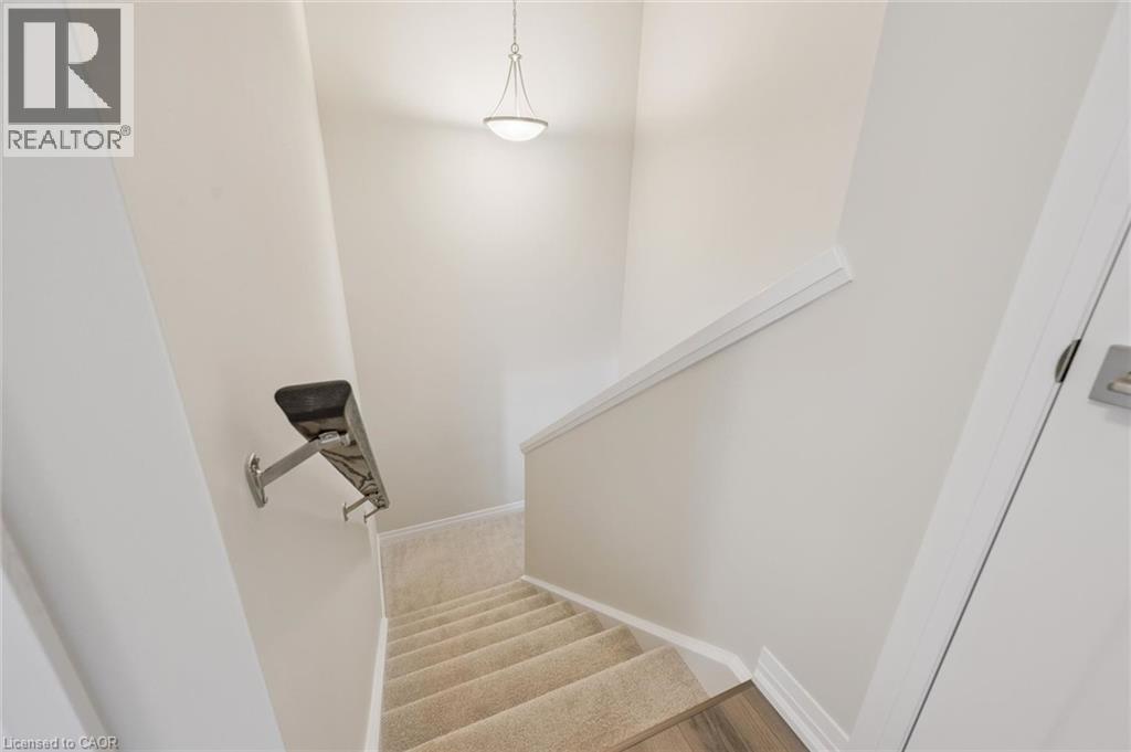 525 Erinbrook Drive Unit# B046 Property Photo 28