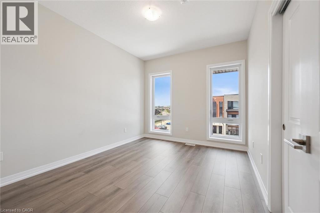 525 Erinbrook Drive Unit# B046 Property Photo 29