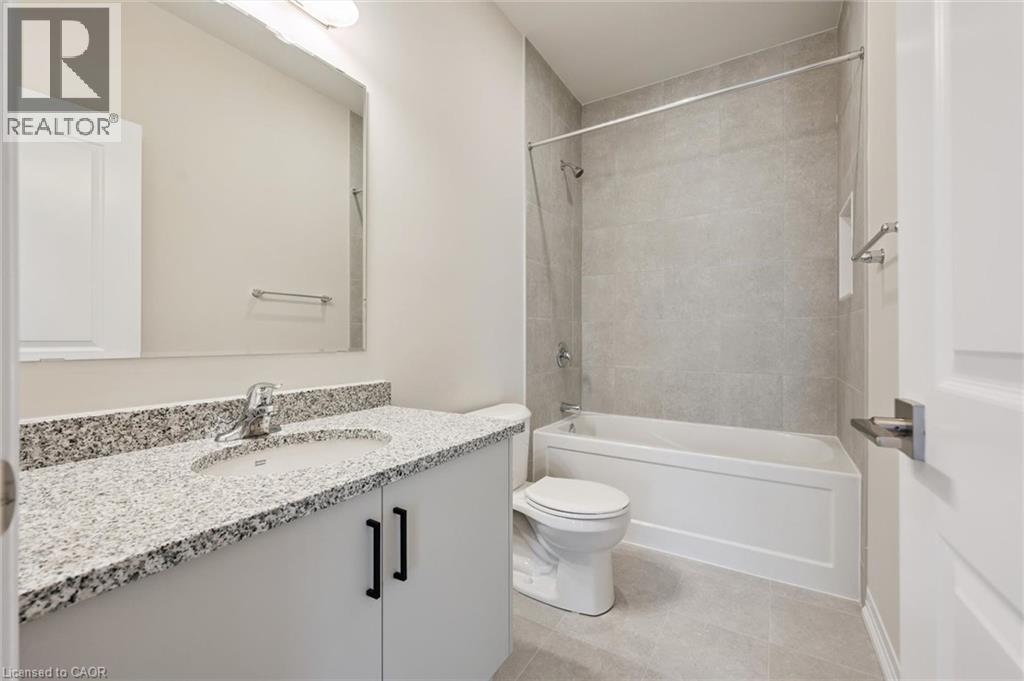 525 Erinbrook Drive Unit# B046 Property Photo 33