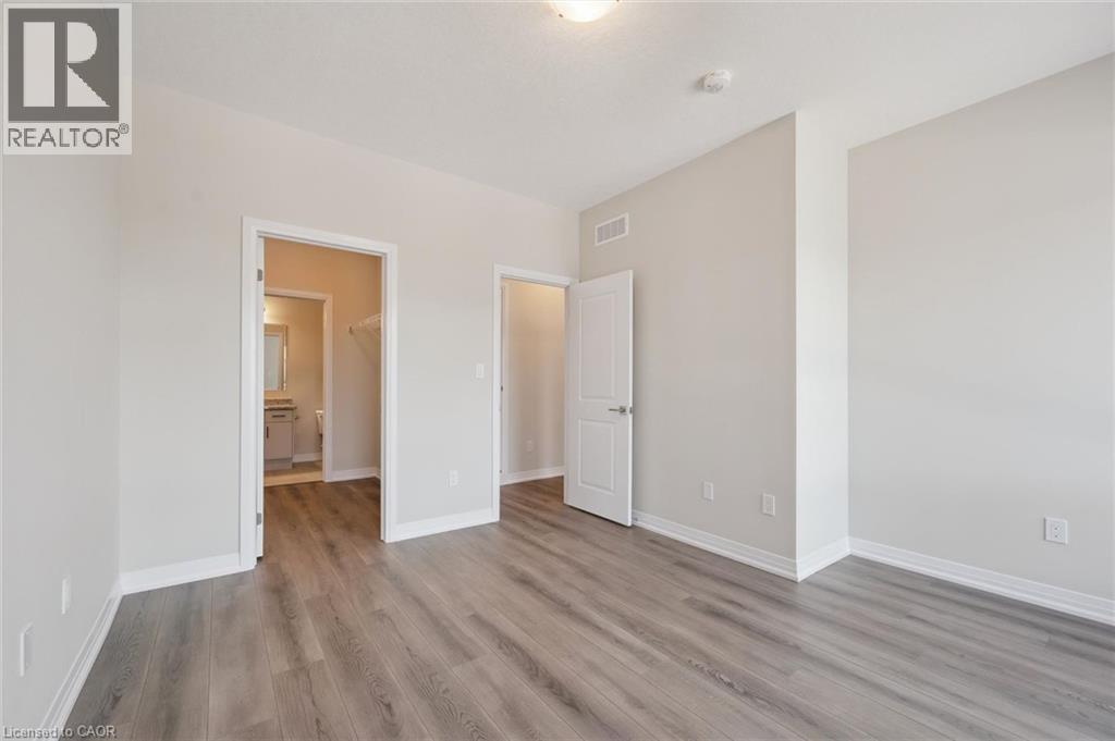525 Erinbrook Drive Unit# B046 Property Photo 38