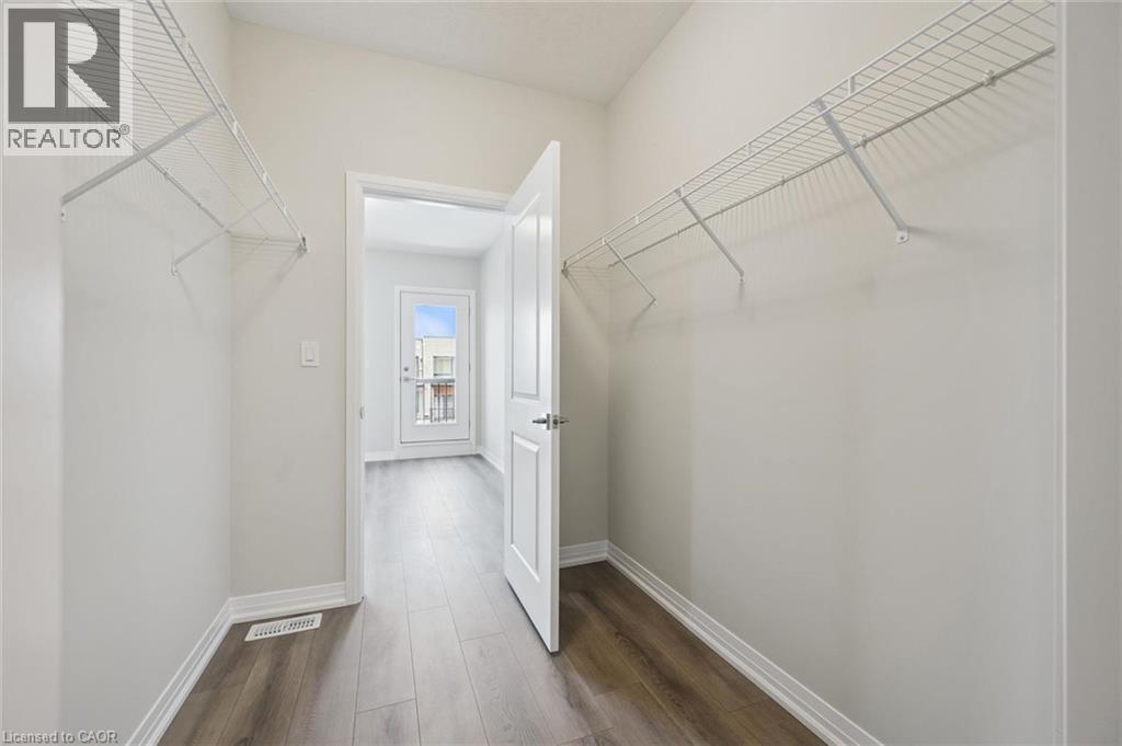525 Erinbrook Drive Unit# B046 Property Photo 39