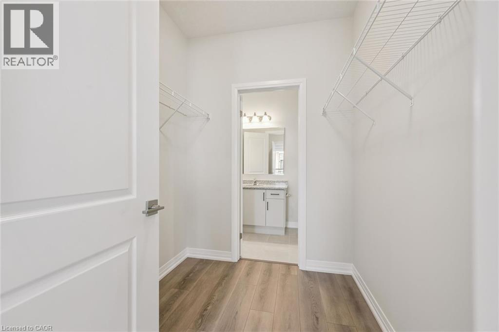 525 Erinbrook Drive Unit# B046 Property Photo 41