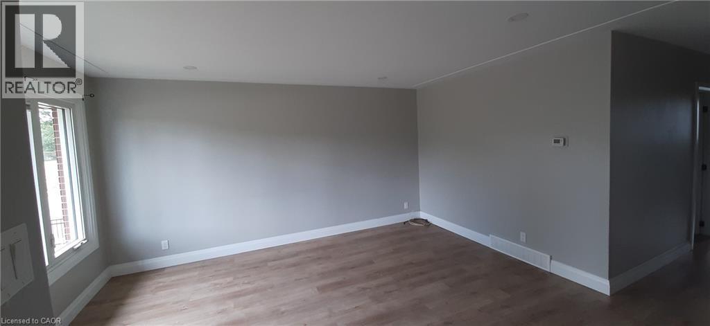 199 Jansen Avenue Unit# Upper Property Photo 5