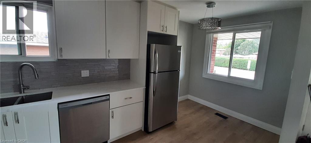 199 Jansen Avenue Unit# Upper Property Photo 9