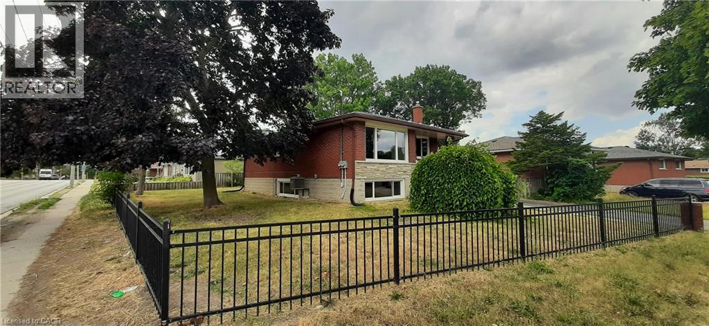 199 Jansen Avenue Unit# Upper Property Photo 38