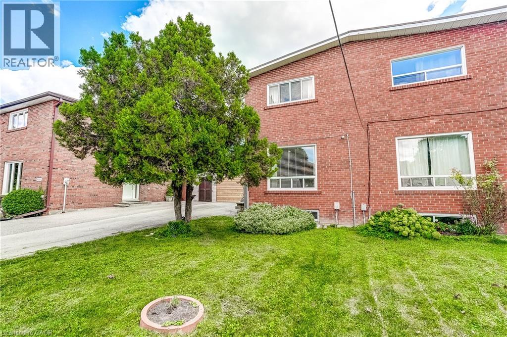 2488 Brookhurst Road Property Photo 3