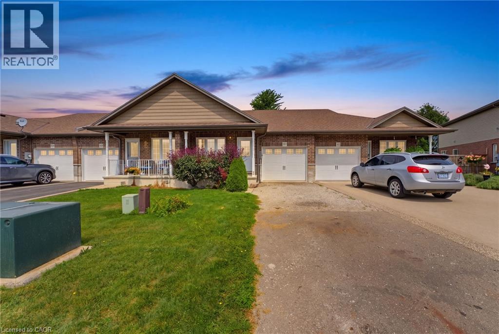 97 Macneil Court Property Photo 1