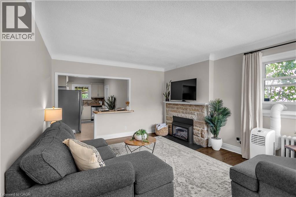 31 Scotia Avenue Property Photo 4