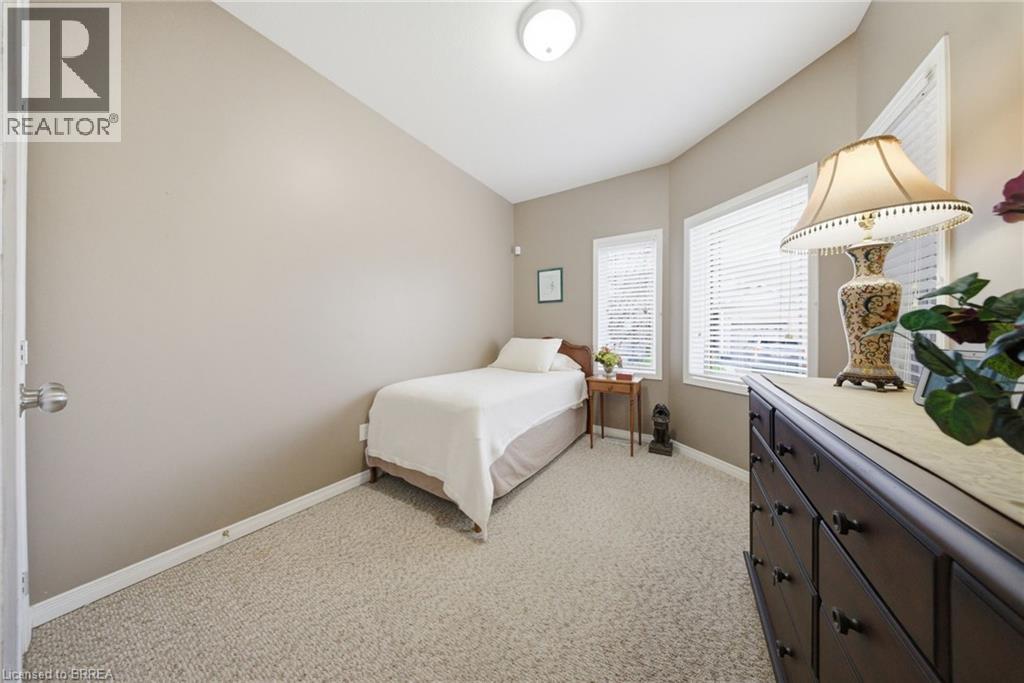 10 Cobblestone Drive Unit# 35 Property Photo 11