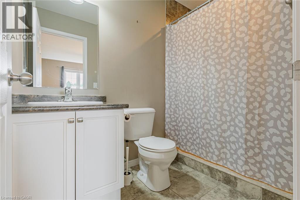 8 Basswood Road Property Photo 18