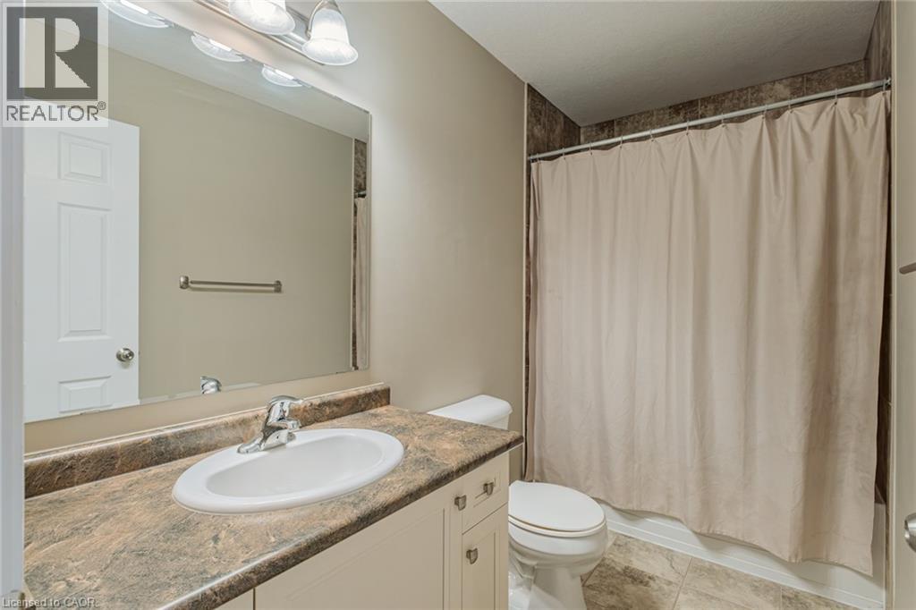 8 Basswood Road Property Photo 23