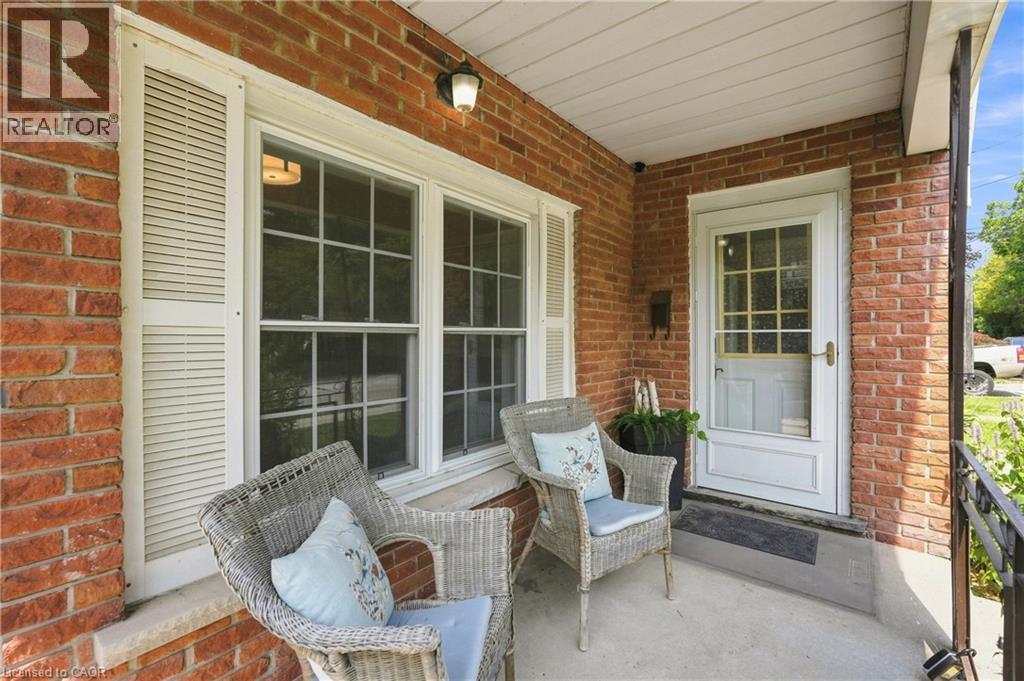 60 Oliver Street Property Photo 3