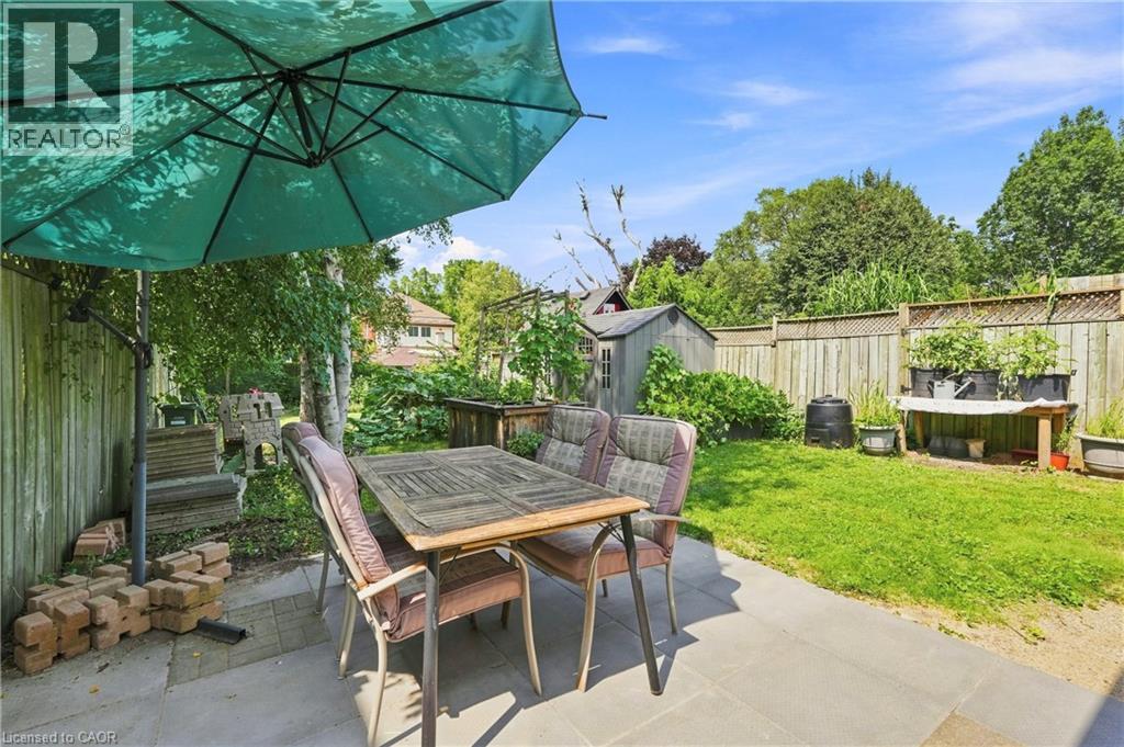 60 Oliver Street Property Photo 29