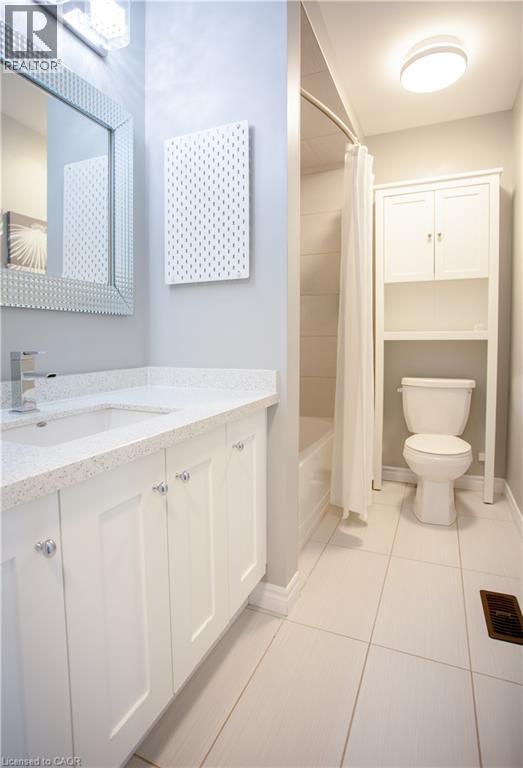 18 England Terrace Property Photo 14