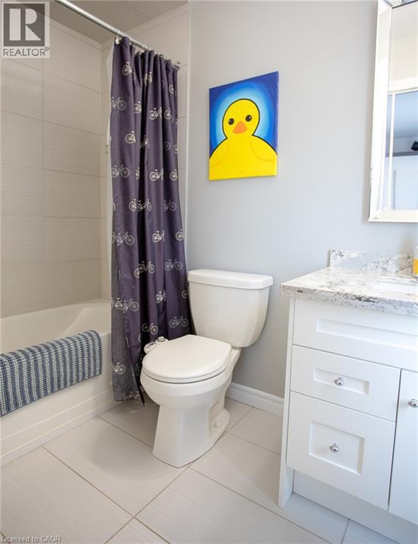 18 England Terrace Property Photo 20