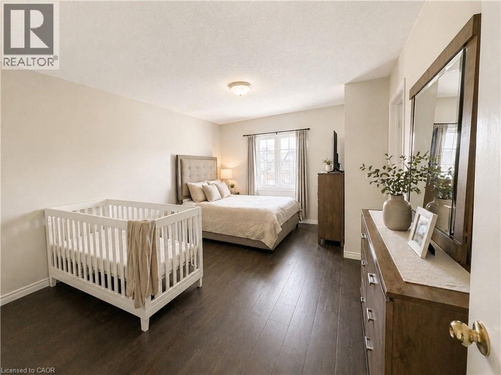 1364 Countrystone Drive Unit# Upper Property Photo 11
