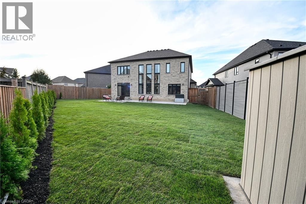 923 Eaglecrest Court Property Photo 44