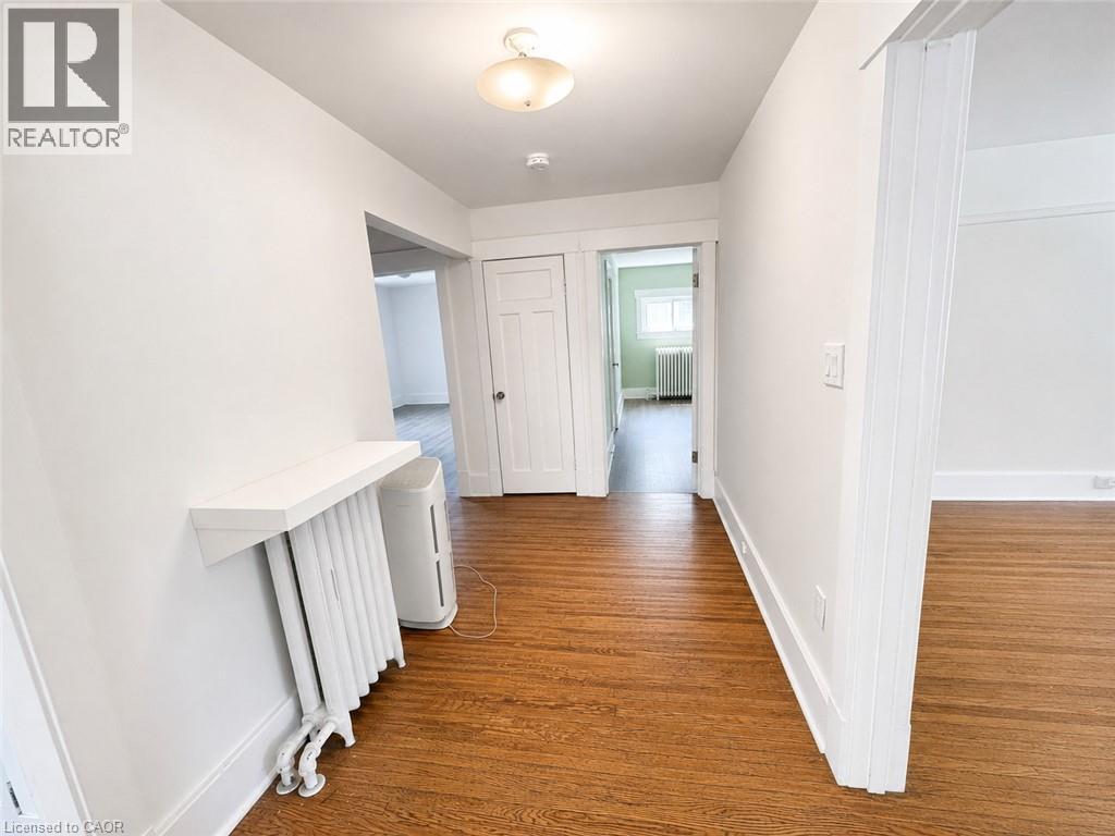 45 Fairleigh Crescent Unit# 2 Property Photo 18