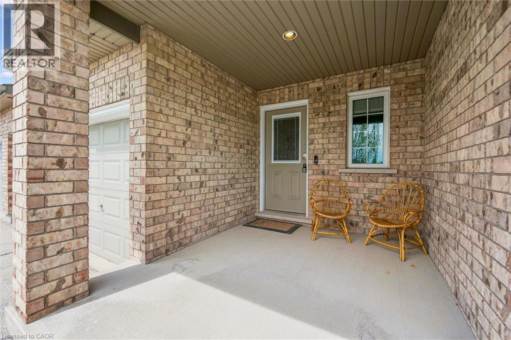 31 Townsend Drive Unit# 70 Property Photo 4