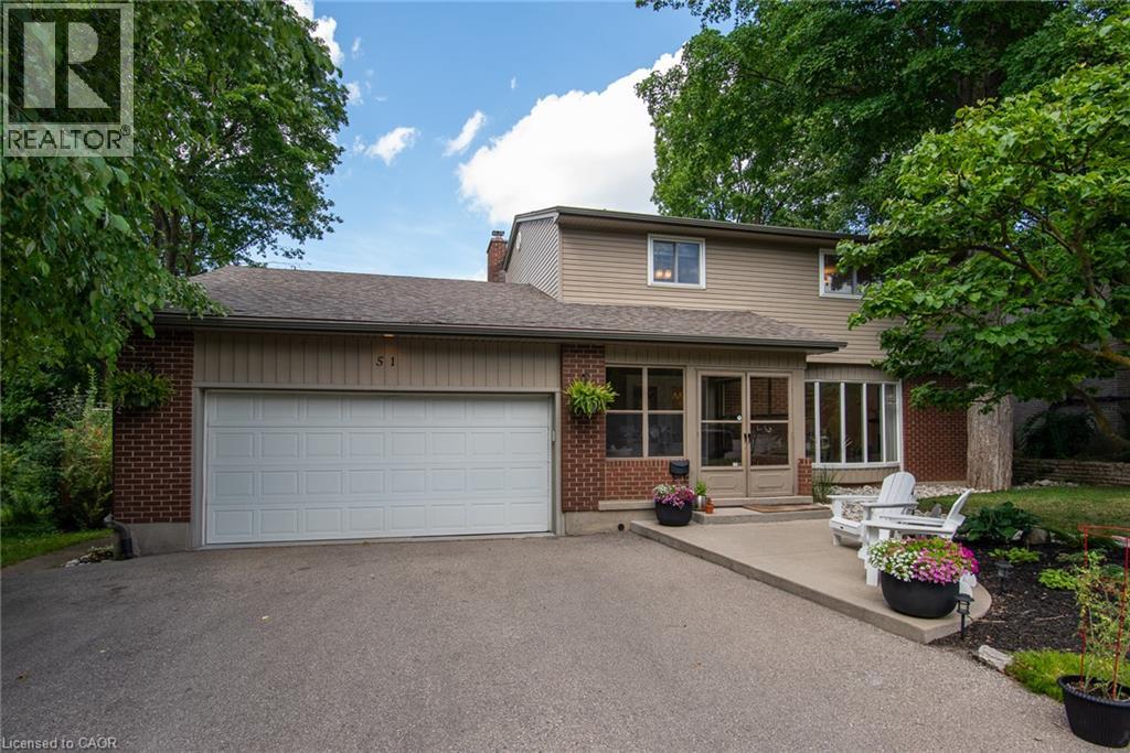 51 MURRAYHILL Court