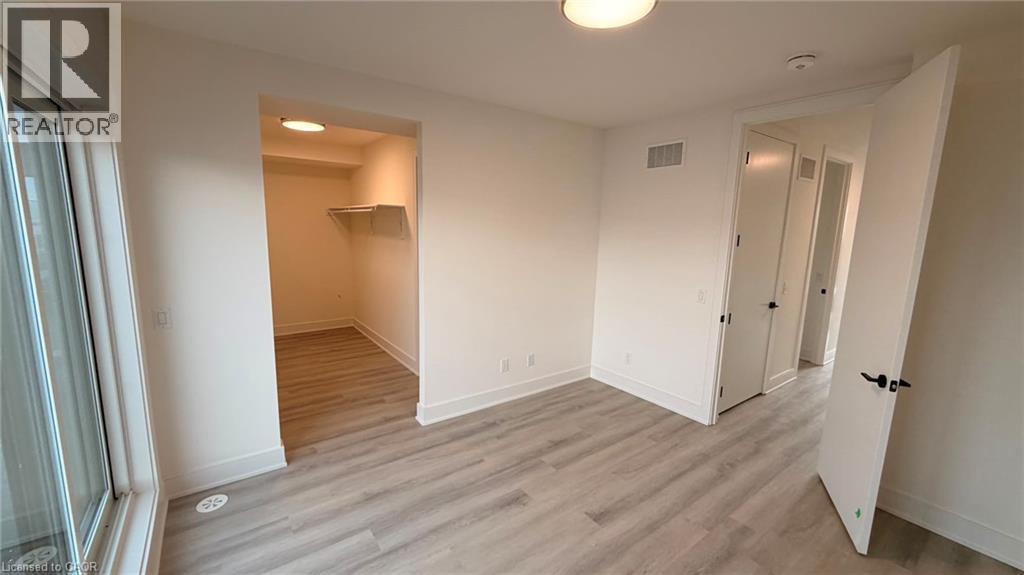 97 Everett Common Property Photo 21